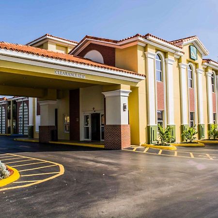 Quality Inn Airport - Cruise Port Tampa Exterior foto